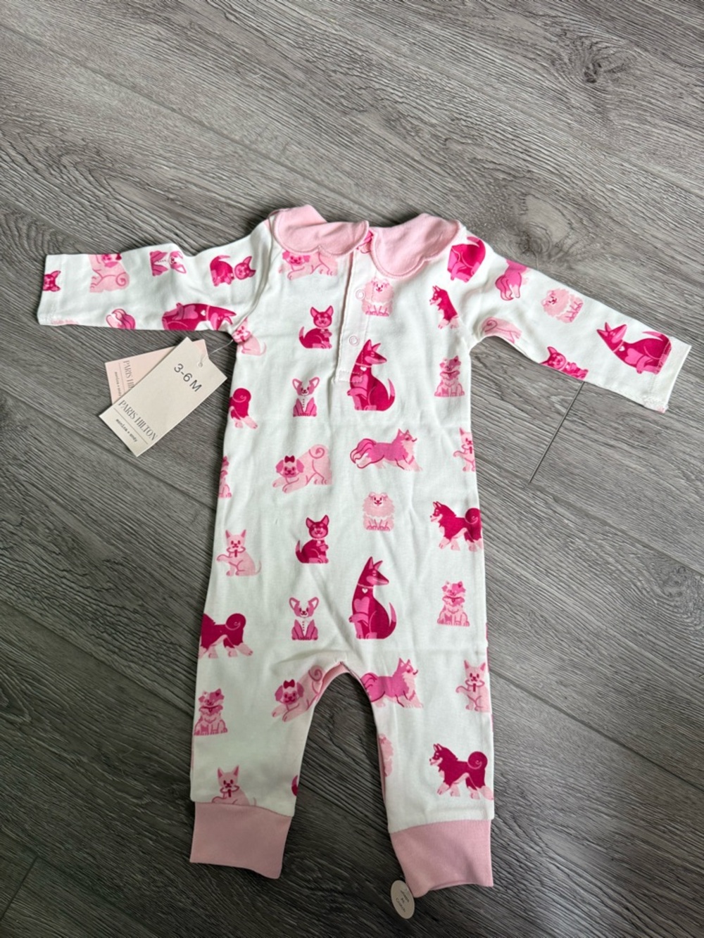 Paris Hilton Baby Girls One-Piece Sleeper 3-6M Pink/White Animal Print Snap